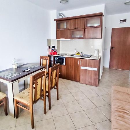 Apartament Studio Comfort Primorsko Mm Complex المظهر الخارجي الصورة